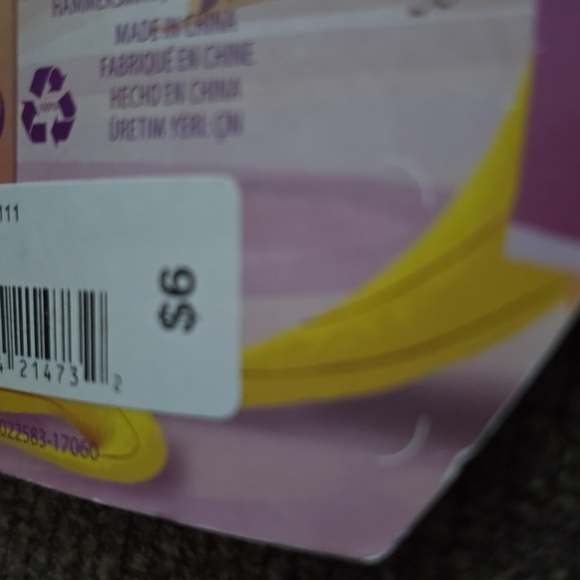 DISNEY UTENSIL BUNDLE OF 2 SETS - Picture 7 of 9